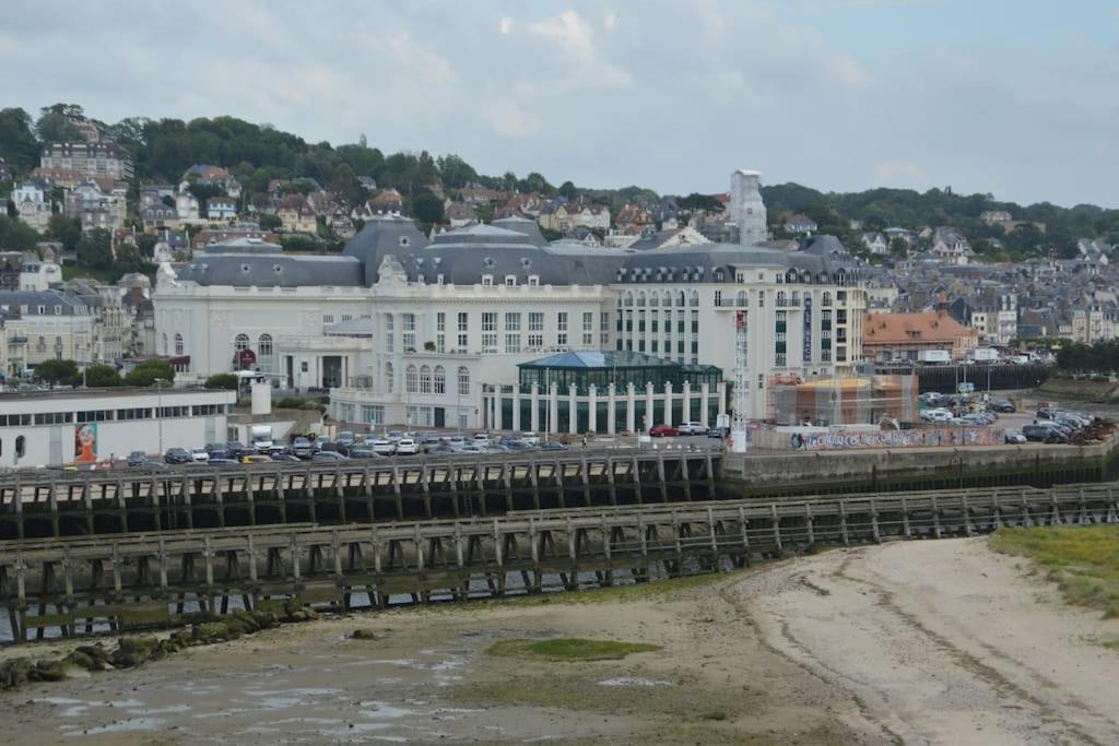 Mini-Duplex Cosy Avec Magnifique Vue Mer Deauville Eksteriør bilde