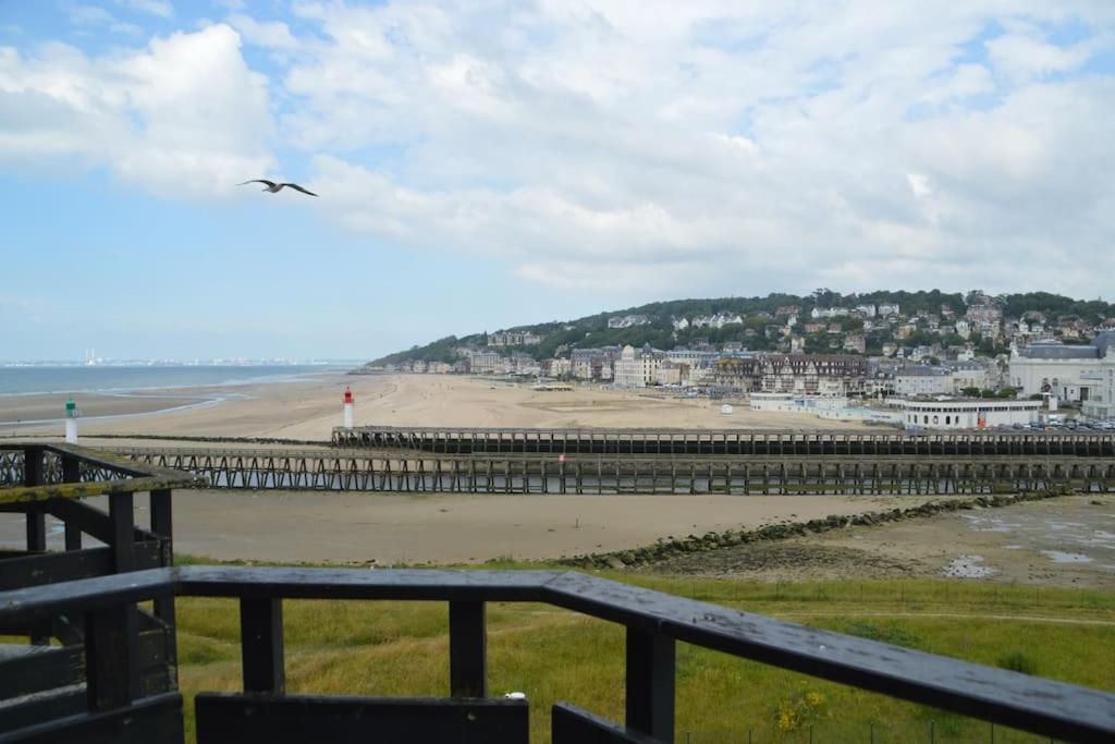 Mini-Duplex Cosy Avec Magnifique Vue Mer Deauville Eksteriør bilde